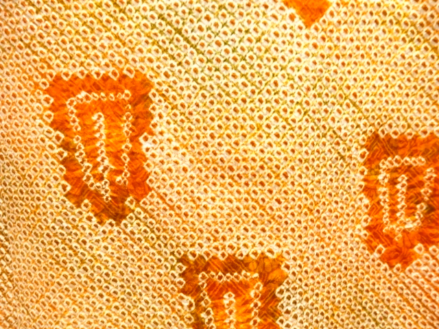  本総絞り　抽象模様絵羽織